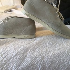 Ferragamo Mens Gray Suede Desert Chukka Boots